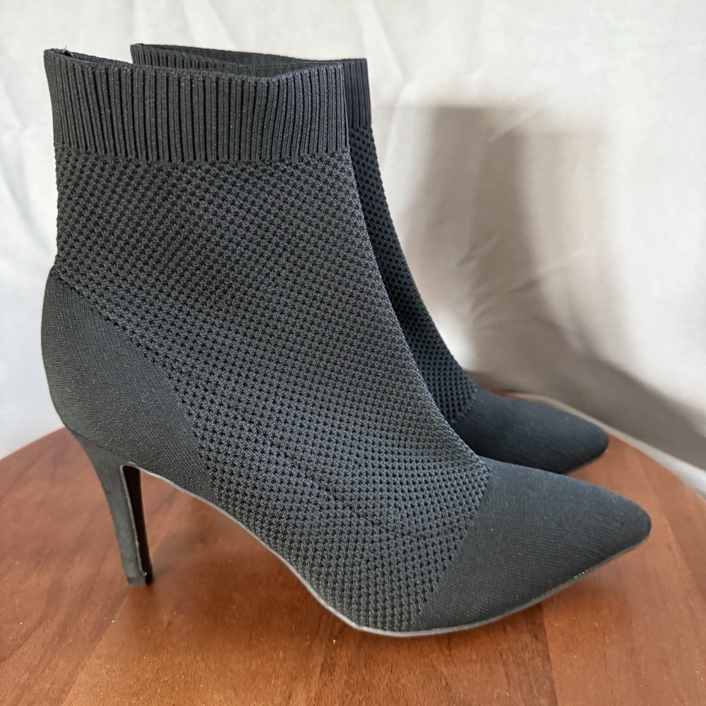 MIA McKinley Sock Bootie Womens Black Pointed Toe Stiletto Knit 11M